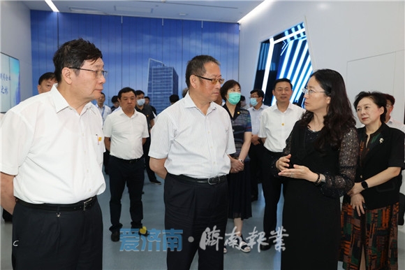 全国政协调研组来济调研 郑建邦带队