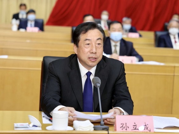 孙立成在《大众日报》发表署名文章：努力开创新时代现代化强省会建设新局面