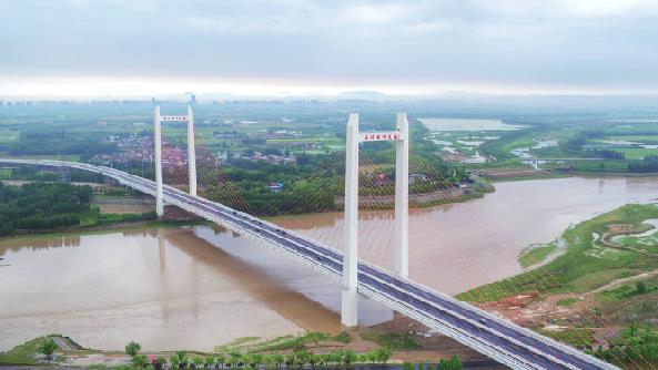 全方位交通互联 济齐距离越来越近 齐河开通旅游公交专线，大明湖直达欧乐堡只需1小时