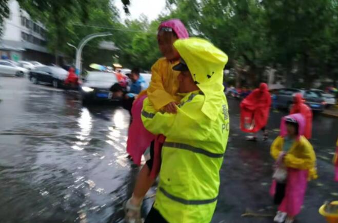 应急科普丨夏季暴雨防范自救手册 这份安全提醒请您收好