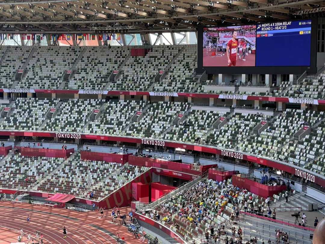 小组第一！中国队晋级田径男子4×100米接力决赛