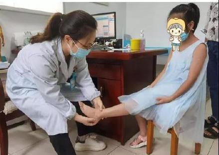 【细思极恐】妈妈为女儿长高每天逼其跳绳3000个引热议