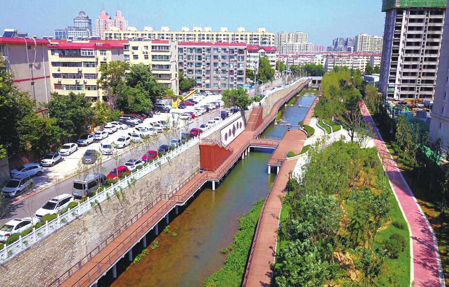 城区泄洪道变身“景观河”