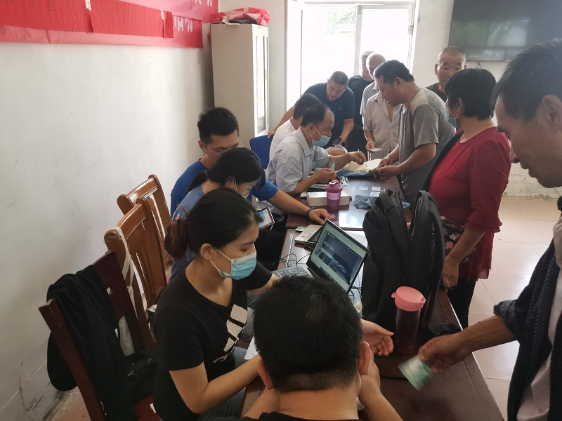建行聊城分行东阿支行：为群众服务解“难”题