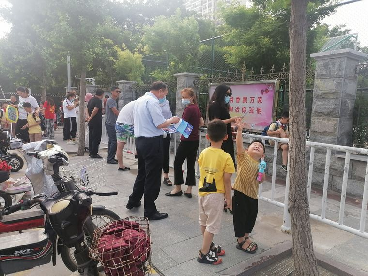 建行济宁分行济州支行：走进校园开展反假货币宣传活动
