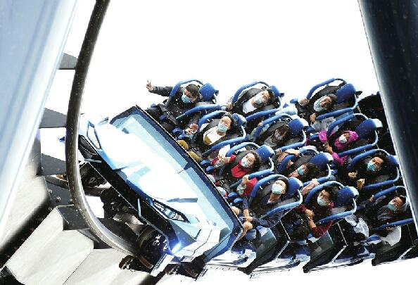 南有上海迪士尼,北有北京环球影城 超级IP夹击,本土主题公园咋破局?