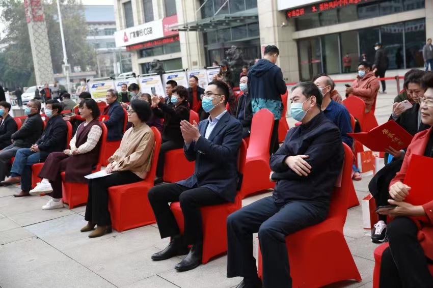 情暖重阳节 平安伴您行——平安银行济南分行开展金融消费者权益保护知识进社区活动