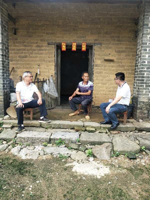 愿他日再回首，不负初心，不负党——记中国人寿寿险广西分公司汤东红