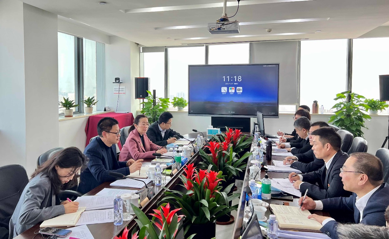 山东银保监局党委委员、二级巡视员张友道同志一行到平安人寿山东分公司调研指导工作