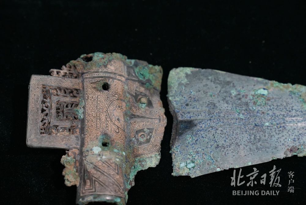 西周大墓考古新发现！铜簋盖身混淆一错3000年