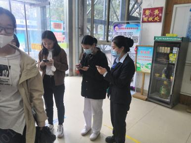 建行济南分行积极开展“宪法宣传周”普法宣传活动