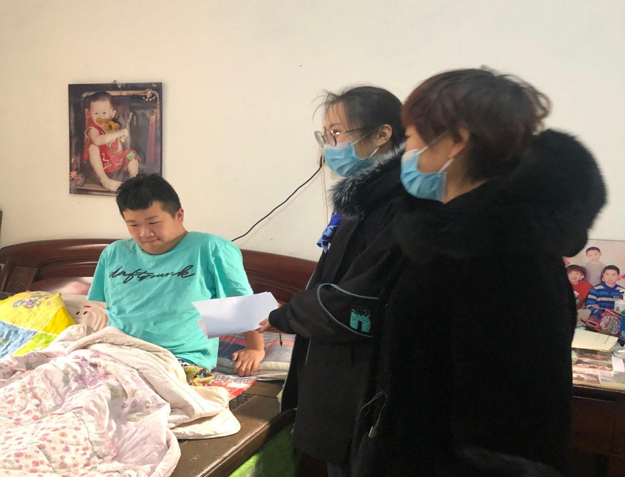 建行淄博分行淄川支行：上门服务暖人心