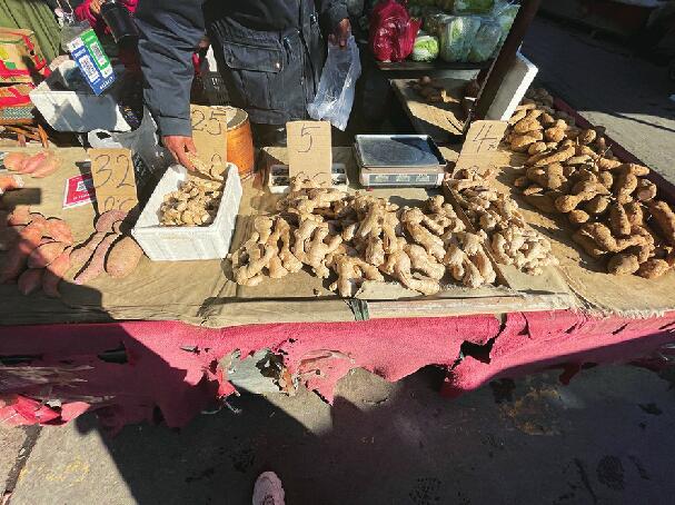 “姜你军”风光不再？记者探访济南生姜市场 姜价持续下跌，最便宜至2.5元/斤