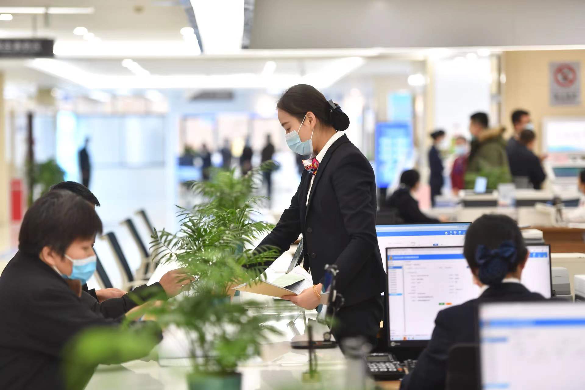 中央、省市媒体连续聚焦济南改革激发高质量发展活力——用好关键一招，大河之畔频现“首创”突破