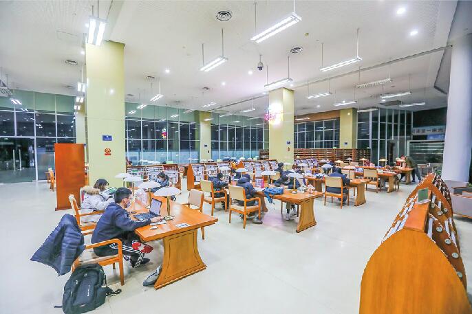 图书馆里玩剧本杀、博物馆里看恐龙 春节，您可以这样逛