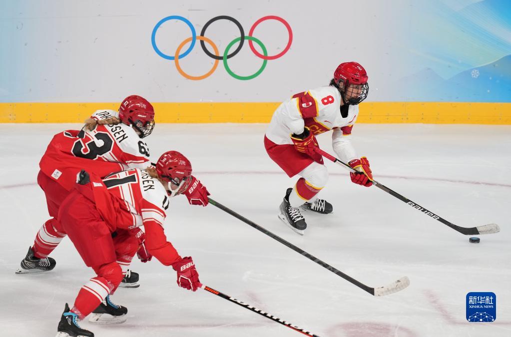 中国女冰获首胜 瑞士遭遇两连败
