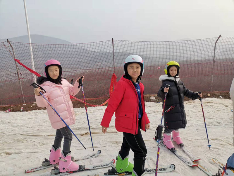 冰雪我体验 一起向未来
