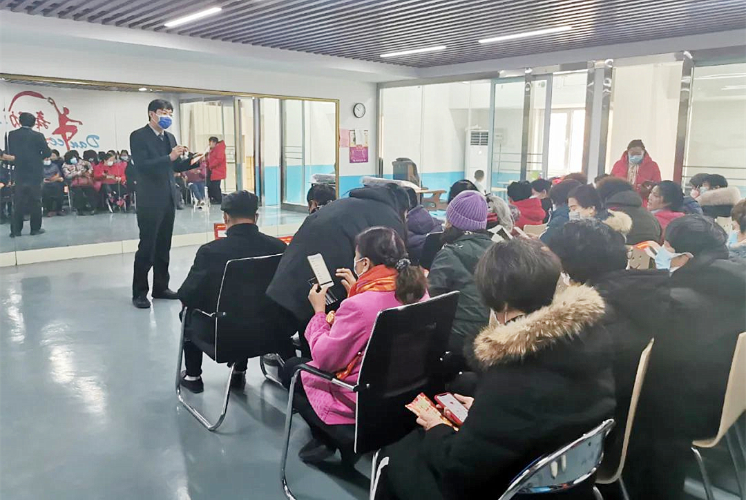 威海市商业银行济南分行 积极开展青年志愿服务活动