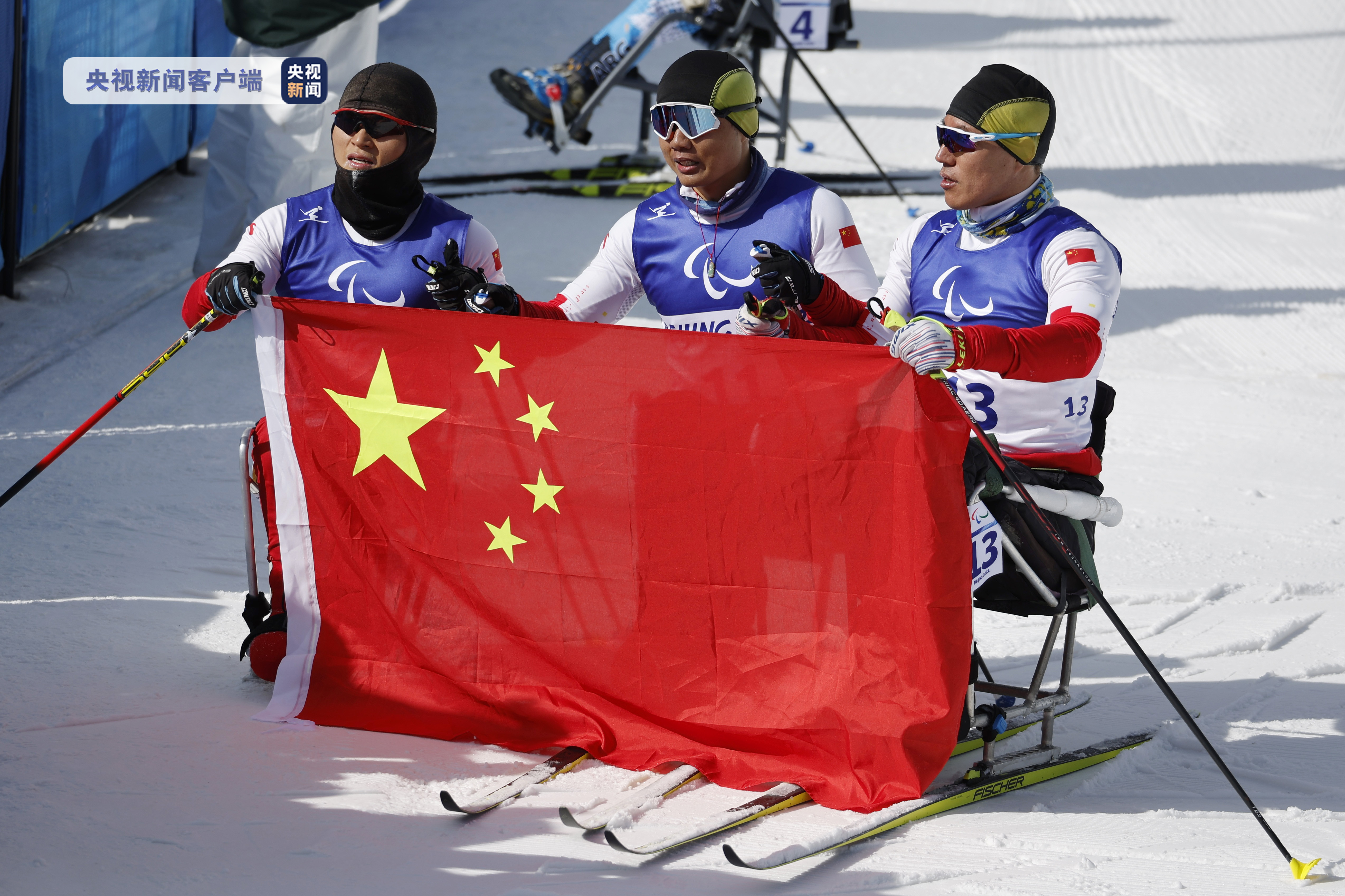 包揽金银！中国选手夺得越野滑雪男子18公里（坐姿组）金、银牌
