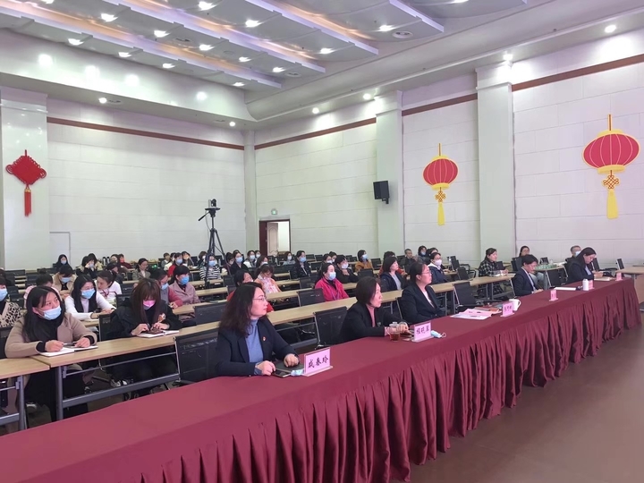 女神节,心理学家帮济报女职工现场解读“心灵密码”