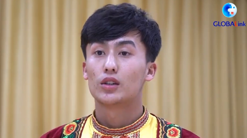 GLOBALink| A young man's passion for Uygur Muqam arts
