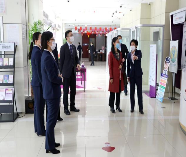 光大银行济南分行与人民银行济南分行、山东省残联联合开展“2022·阳光消保温暖守护--关爱折翼的天使”金融消保活动