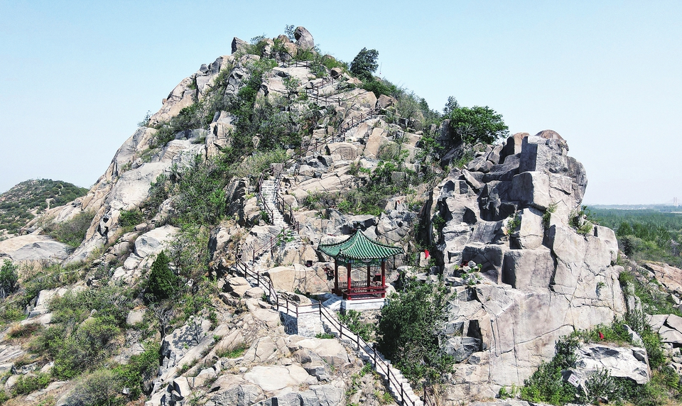 На горе Цюйшань построили смотровую площадку