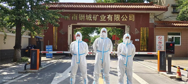 五四精神薪火相传 防疫路上挥洒青春