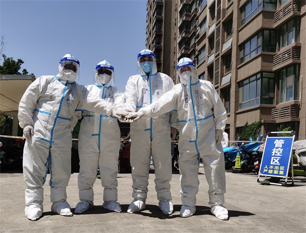 五四精神薪火相传 防疫路上挥洒青春