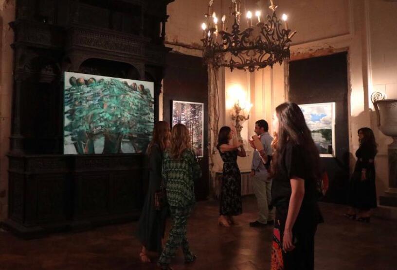 Выставка кедрового искусства во дворце Сурсок в Бейруте