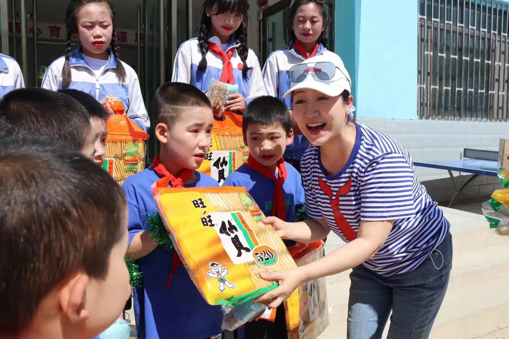 六一很旺旺 旺旺集团在全国多地市举办儿童节活动