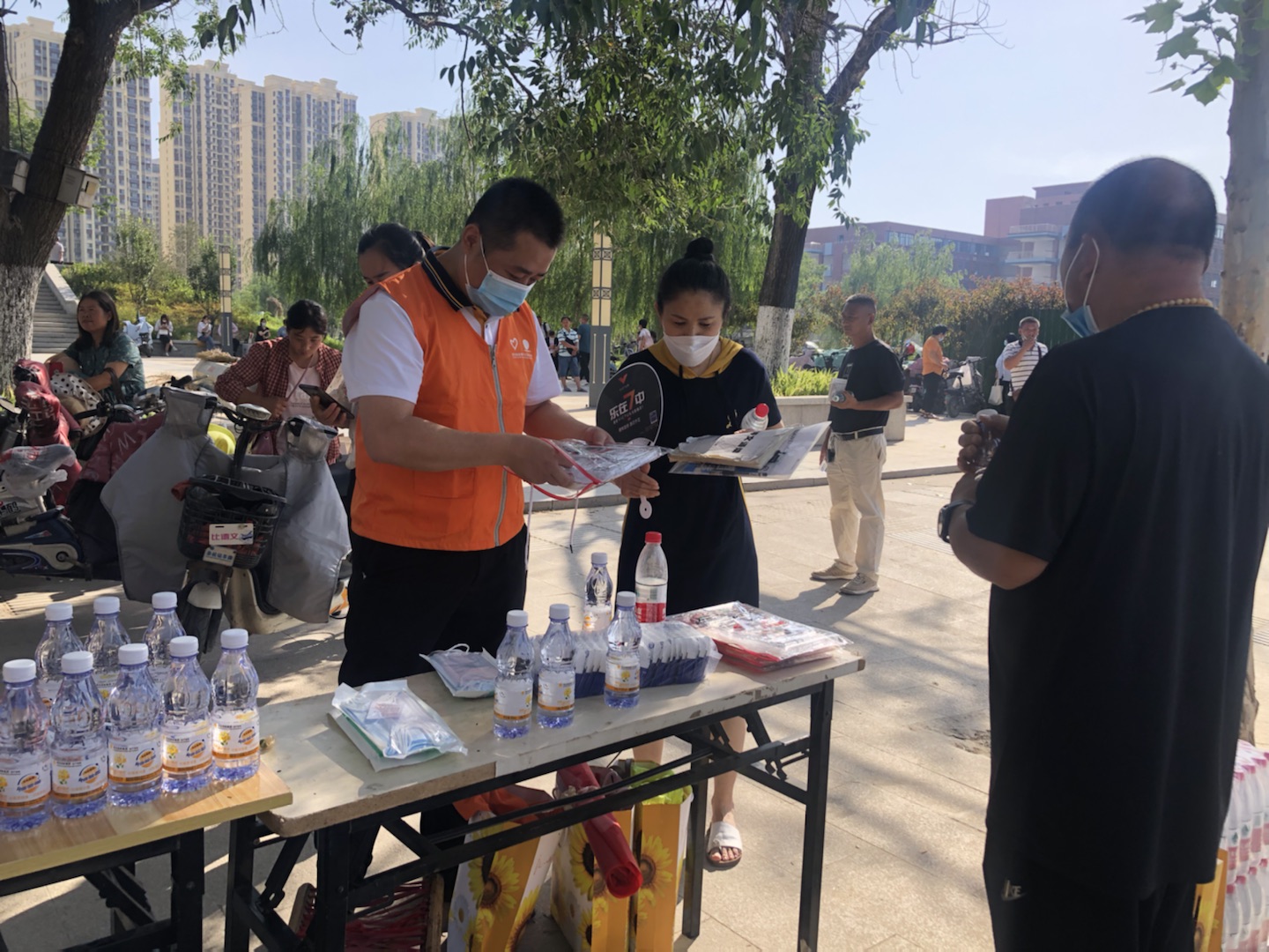 “激扬青春 逐梦起航”阳光财险山东省 分公司积极开展“爱心助考”活动