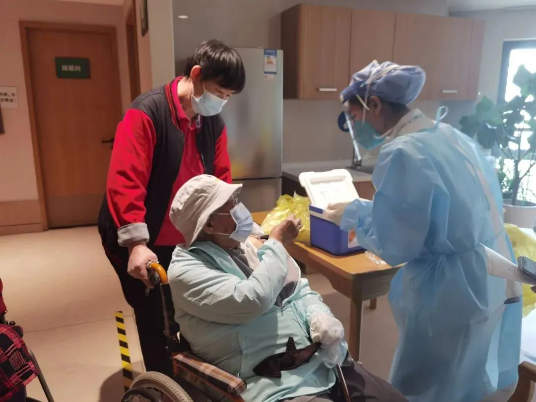 “数”说新华保险康养类子公司抗疫责任与担当