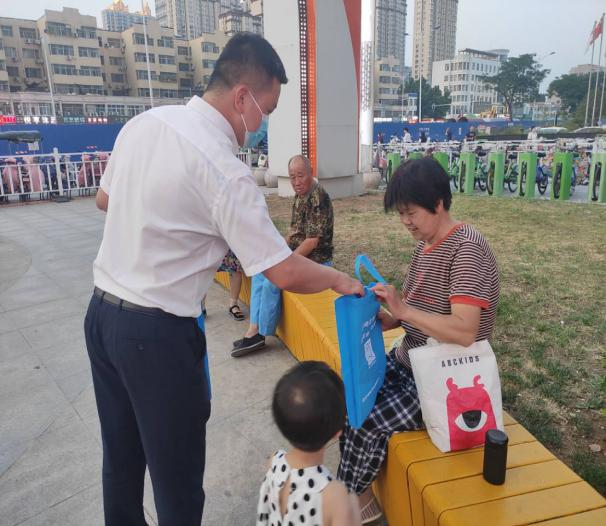 民生银行菏泽分行积极开展 “普及金融知识，守住钱袋子”金融消费者权益保护活动