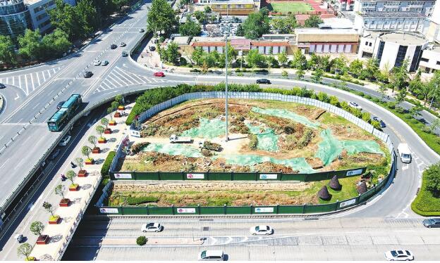 Largest Scale of Green Plants’ Migration Kicks off on Ji’nan Bayi Overpass