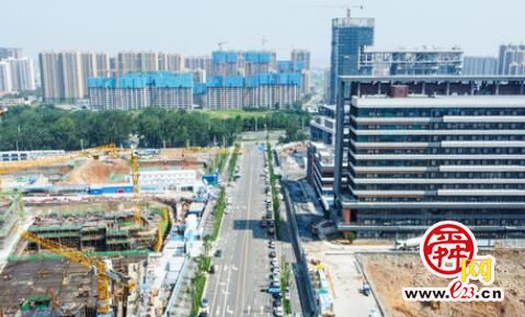 汉峪片区椒山路北段通车 直达新建中心医院东院区