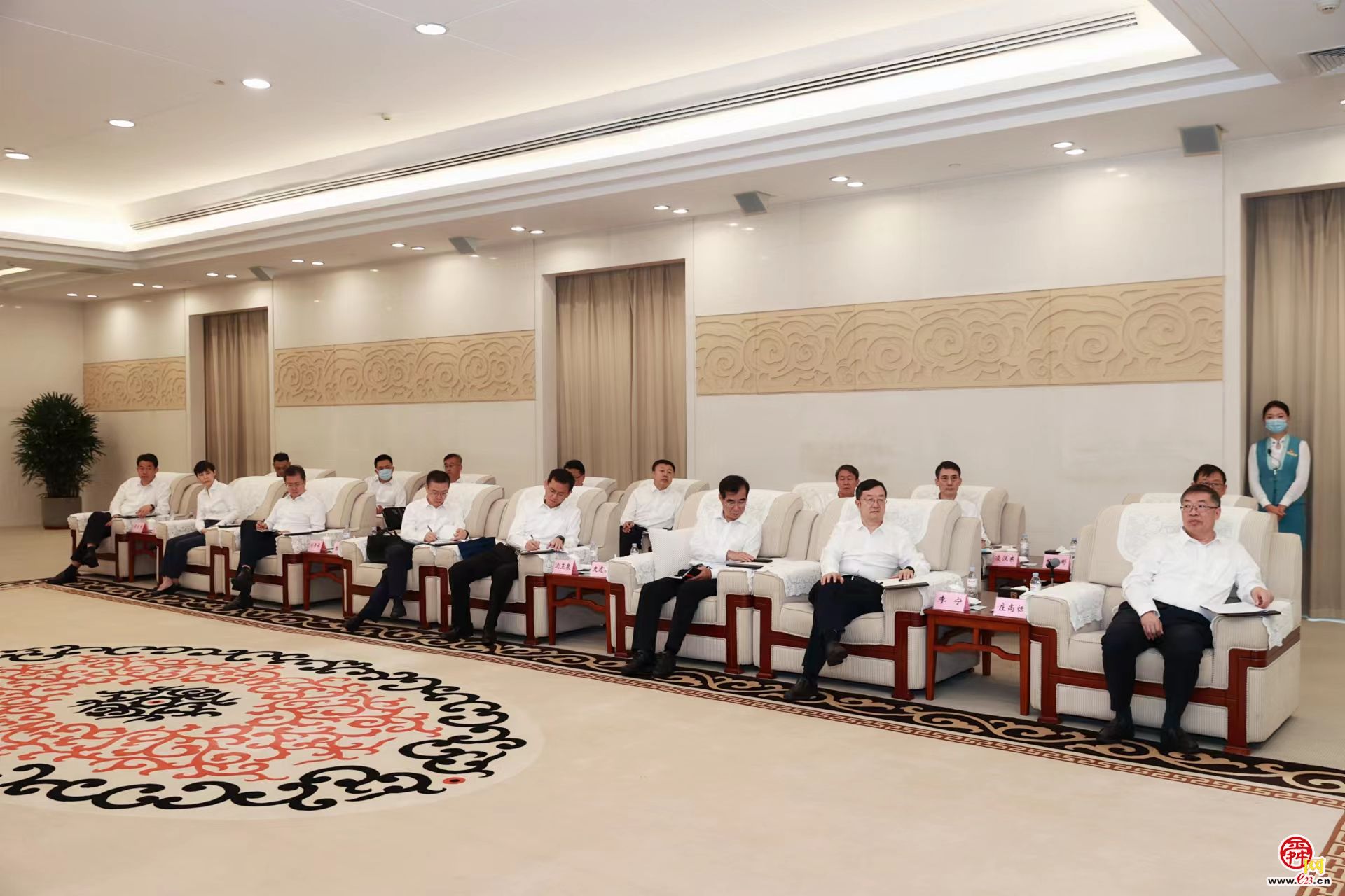 济南市政府与中国铁建公司签署战略合作框架协议 刘强会见汪建平并见证签约