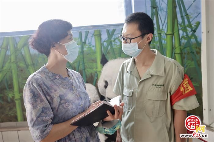 融媒·画像｜动物今天吃点啥