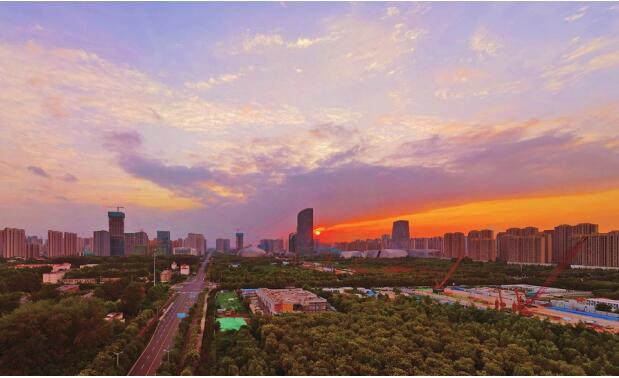 Ji’nan Exhibits Its Tenderness in Romantic Sunsets