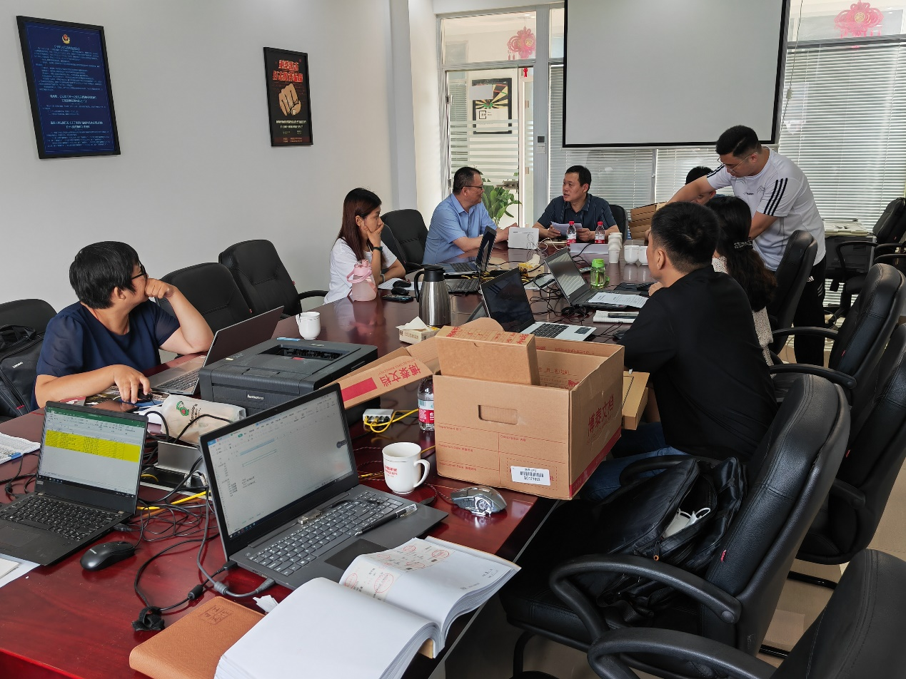 聊城银保监分局与保险行业协会前往平安产险聊城中支展开调研