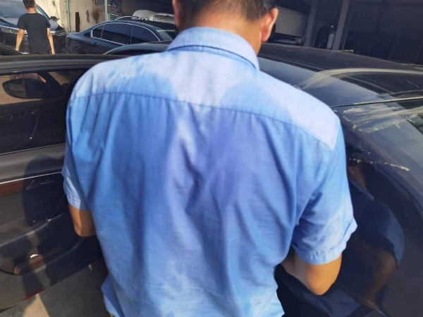 40℃高温下，平安产险坚守查勘一线