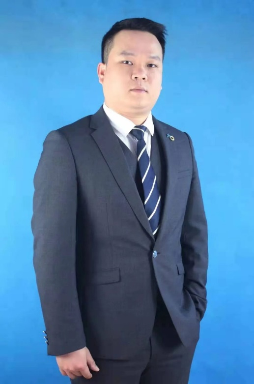 好样的！新华保险小伙郭斯诚勇救落水老人获赞