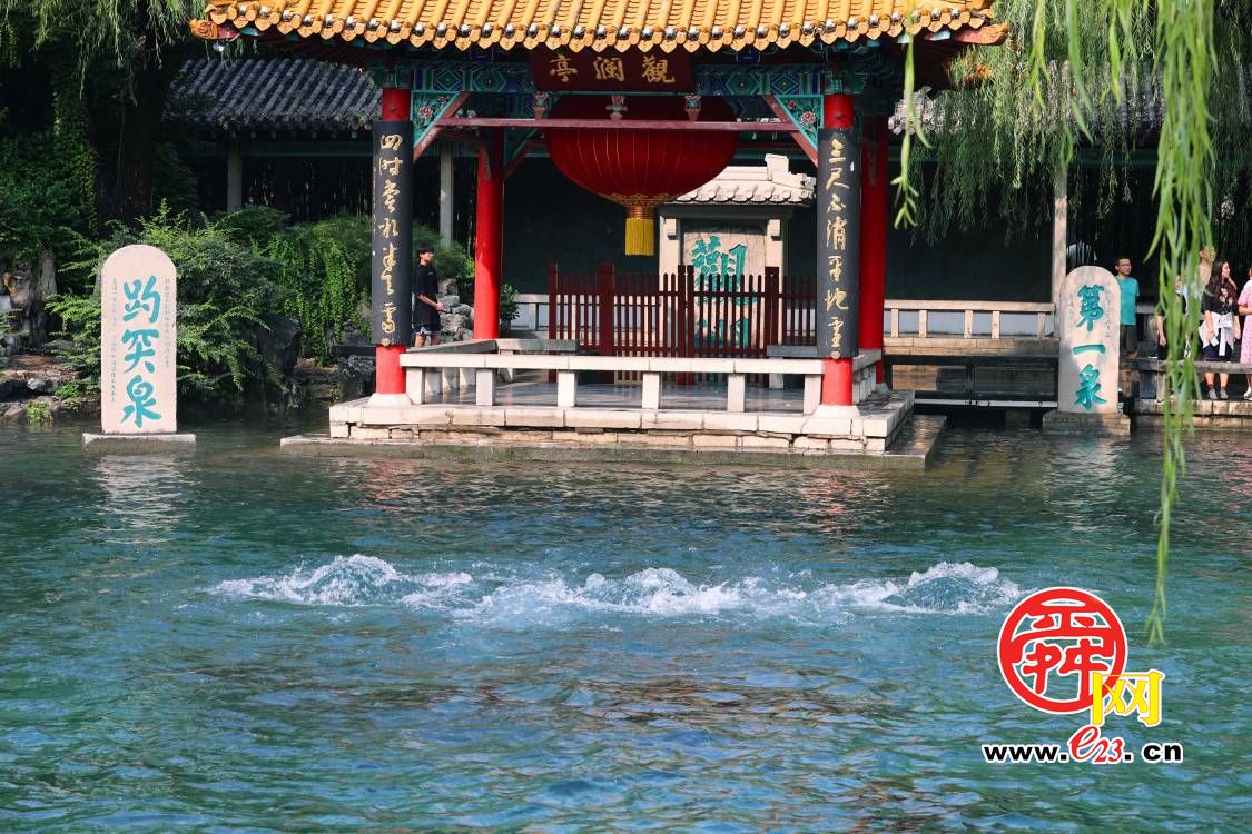 平池涌起三尺雪,波涛声震大明湖!趵突泉地下水位创今年新高达29.73米