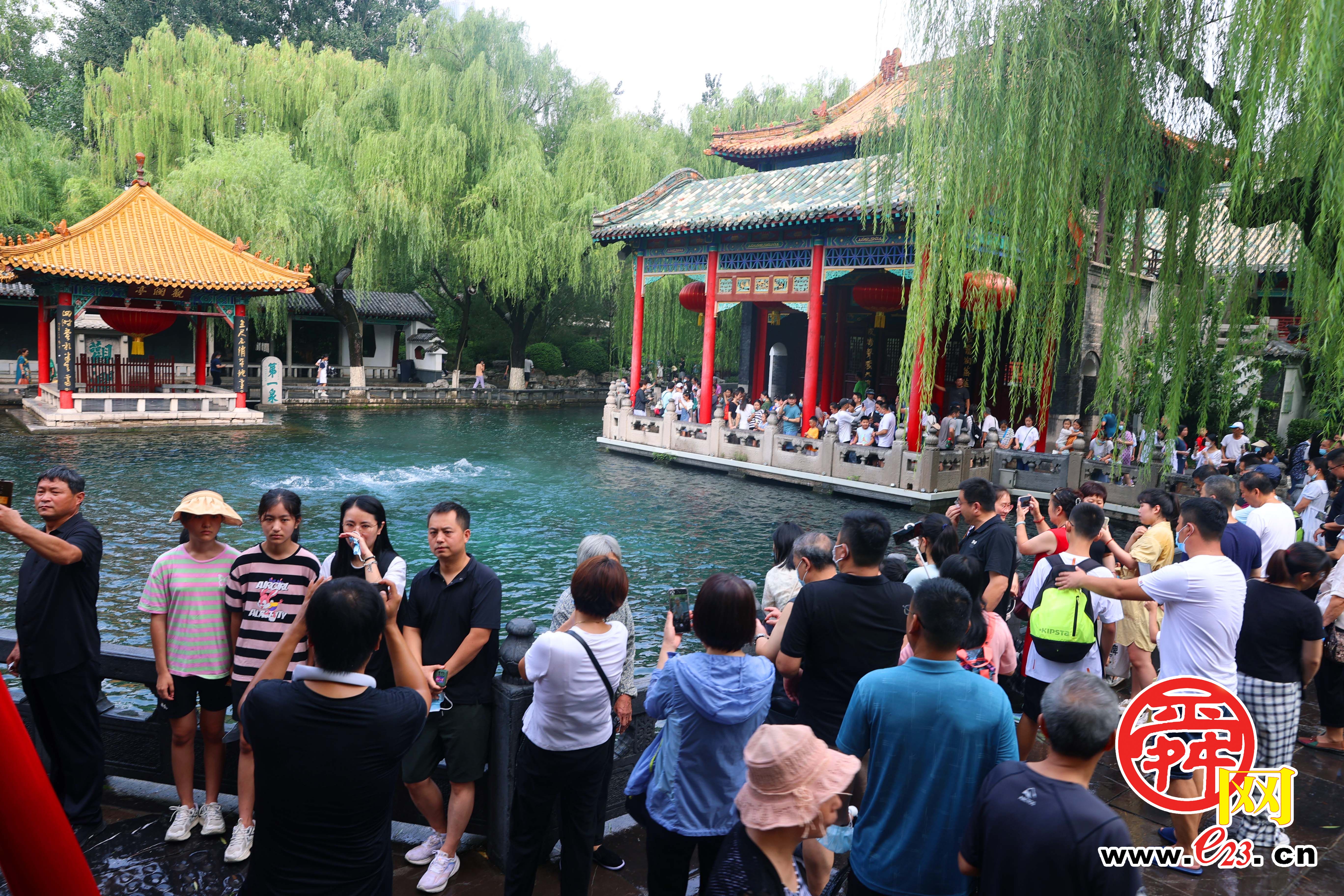 平池涌起三尺雪,波涛声震大明湖!趵突泉地下水位创今年新高达29.73米