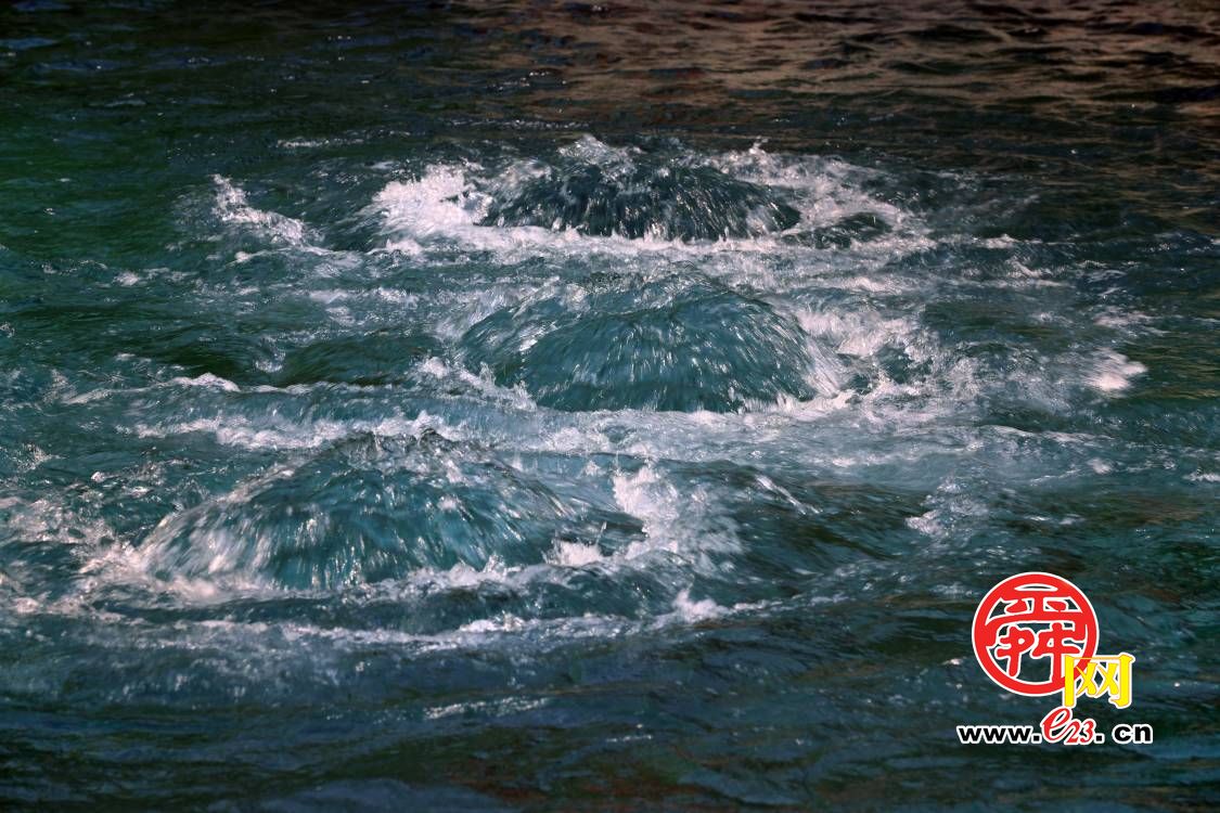 平池涌起三尺雪,波涛声震大明湖!趵突泉地下水位创今年新高达29.73米