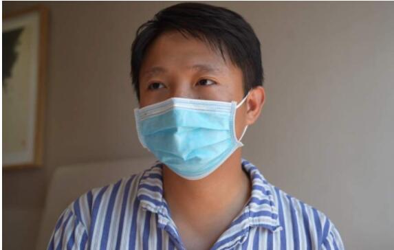 成都辅警符杰:见”铲子哥“过来,我就松了口气