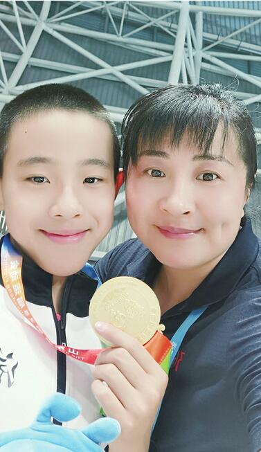 省运母子情:一场20年的“金牌接力”