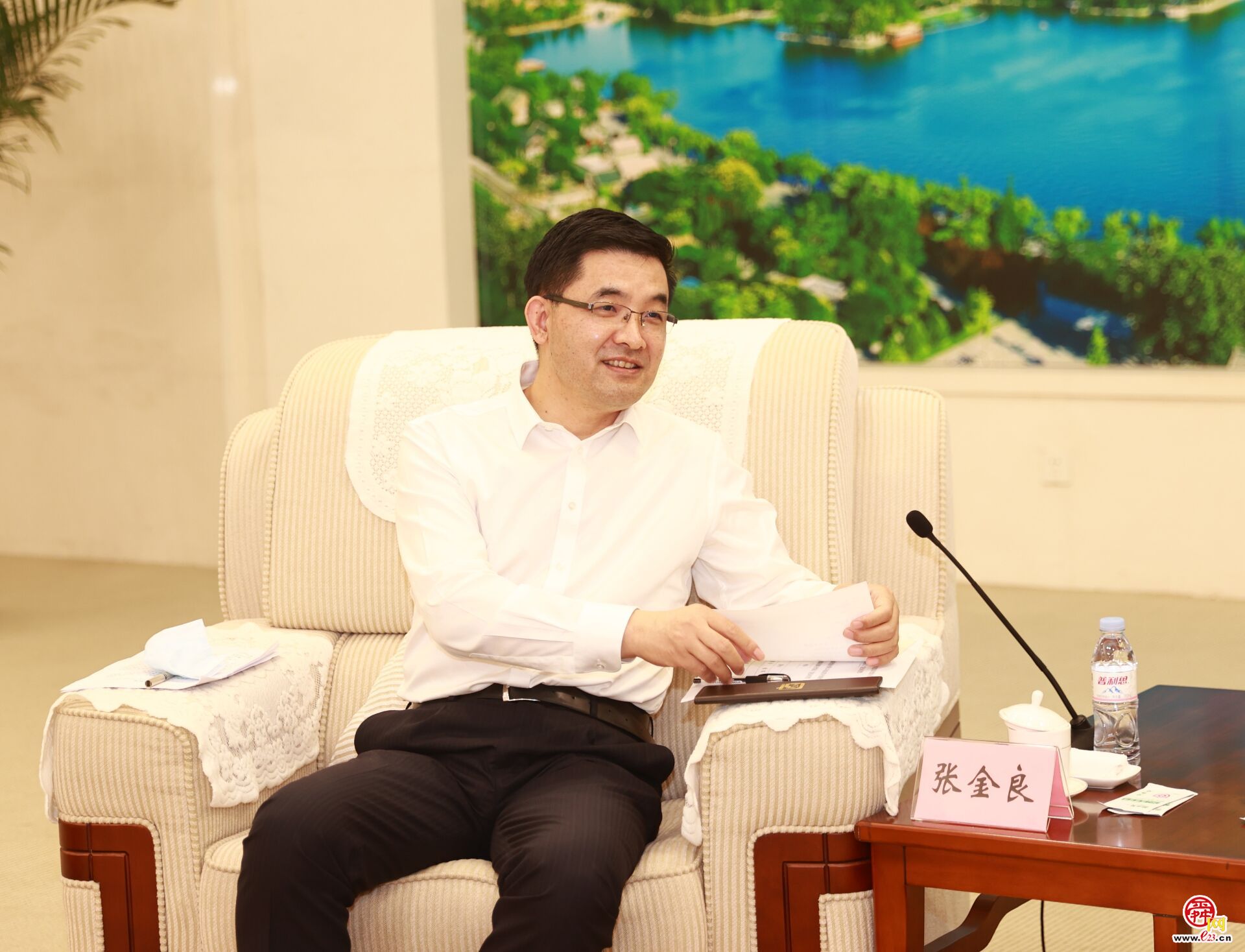 济南市政府与建行山东省分行签署战略合作协议刘强于海田会见张金良