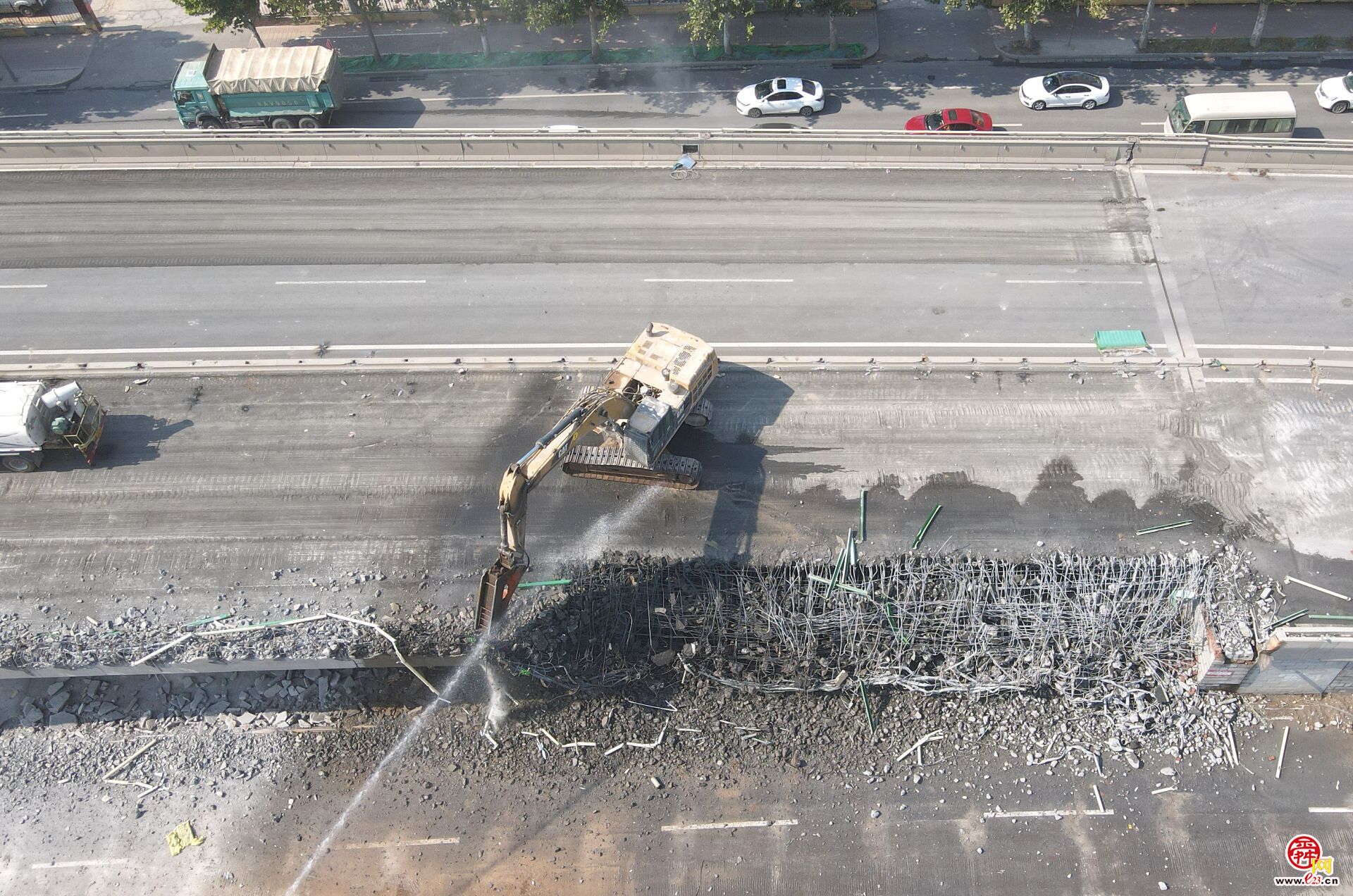 二环东路高架路北段桥体拆除重建工作启动