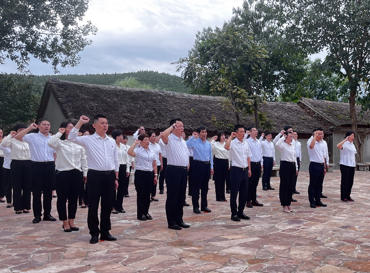 传承红色金融文化  普及金融风险知识——平安人寿山东分公司开展“金融知识普及月”活动